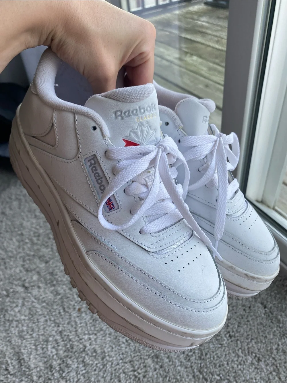 Reebok Club C Extra Sneaker - Women's Size 6